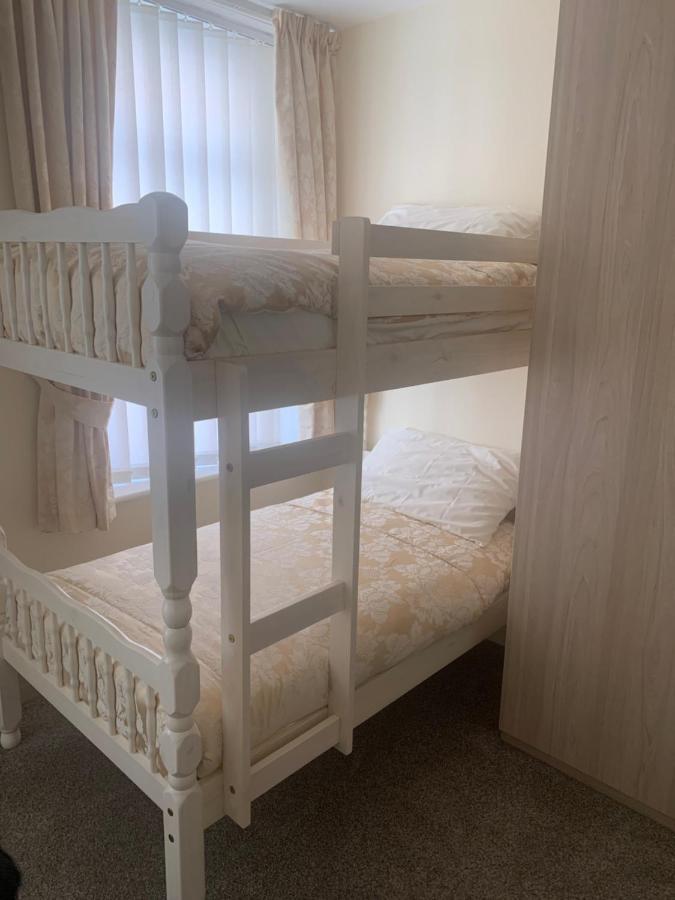 Bed and Breakfast The Stafford Blackpool Exterior foto